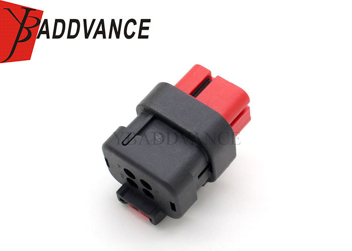 776524-1 4 Pin Te Connectivity Automotive Connectors 18 - 20AWG Mates With 776536-1