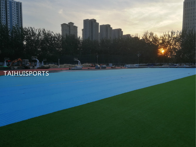High performance 8mm 10 mm 12mm thickness shock pad underlay for soccer fields rugby fields hockey fields