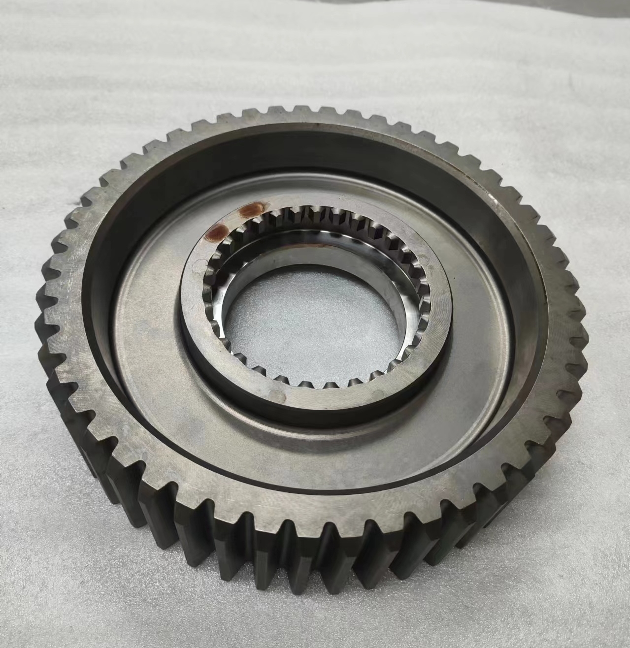 16JS200T-1707106 Main Shaft Reduction Gear for Dongfeng Heavy Trucks 16-Speed Transmission