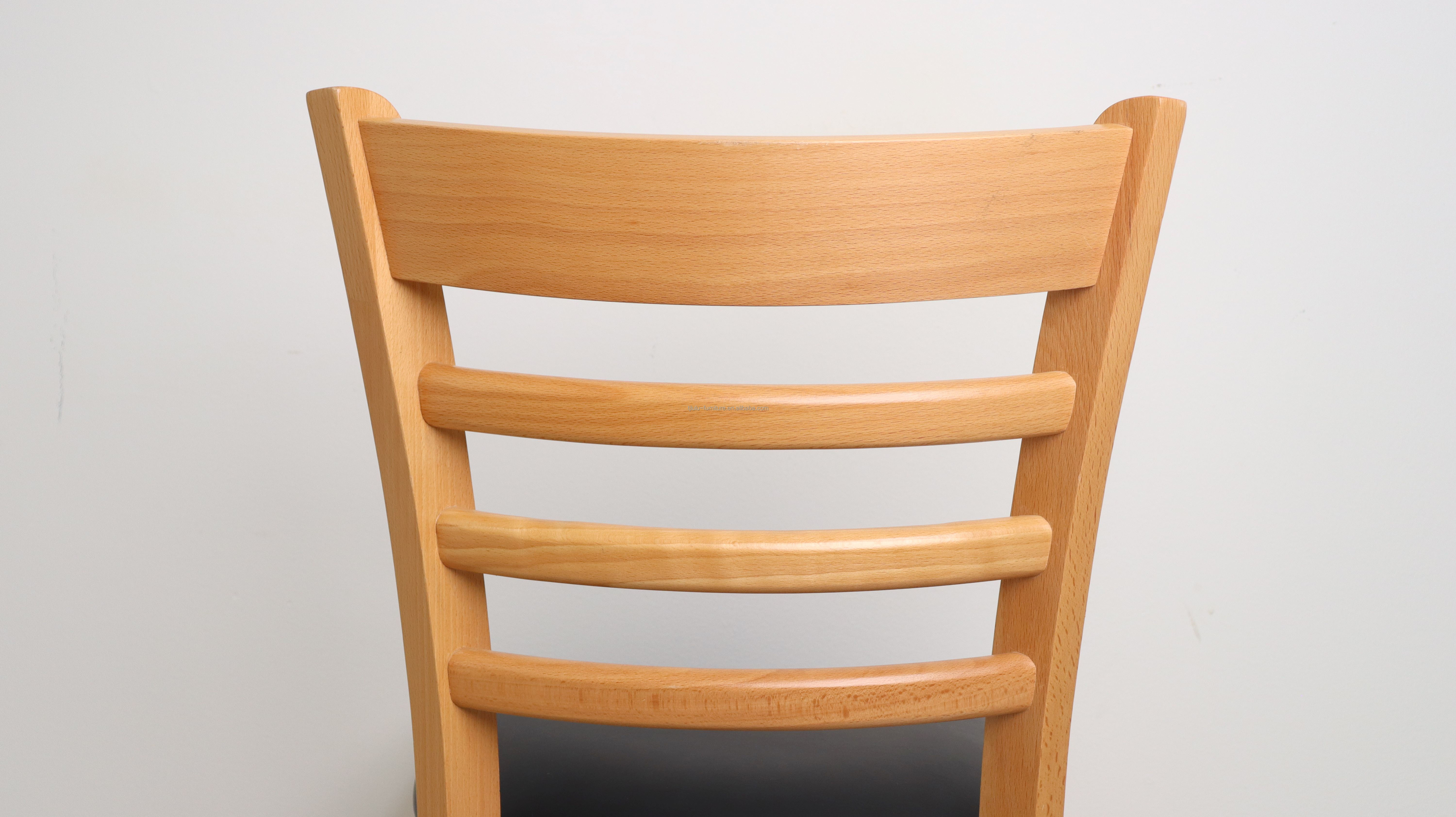 Solid Wood Chair Modern Design Wooden Restaurant Chair D57*W51*SH49.5*H83cm Customized Dining Chair