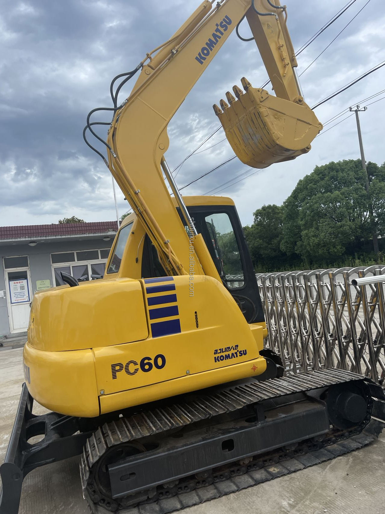 Crawler excavator Komatsu PC60 6 ton used hydraulic high quality/Second hand mini digger Komatsu PC60 Japan origin cheap price Komatsu Excavator