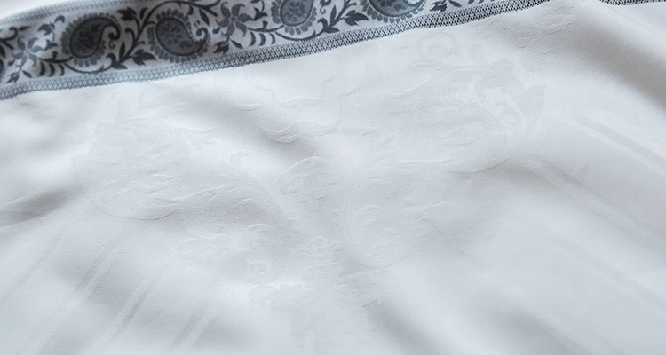 Dobby White Stripe Jacquard Hotel Luxury Sheet Set , Hotel Style Bedding Sets