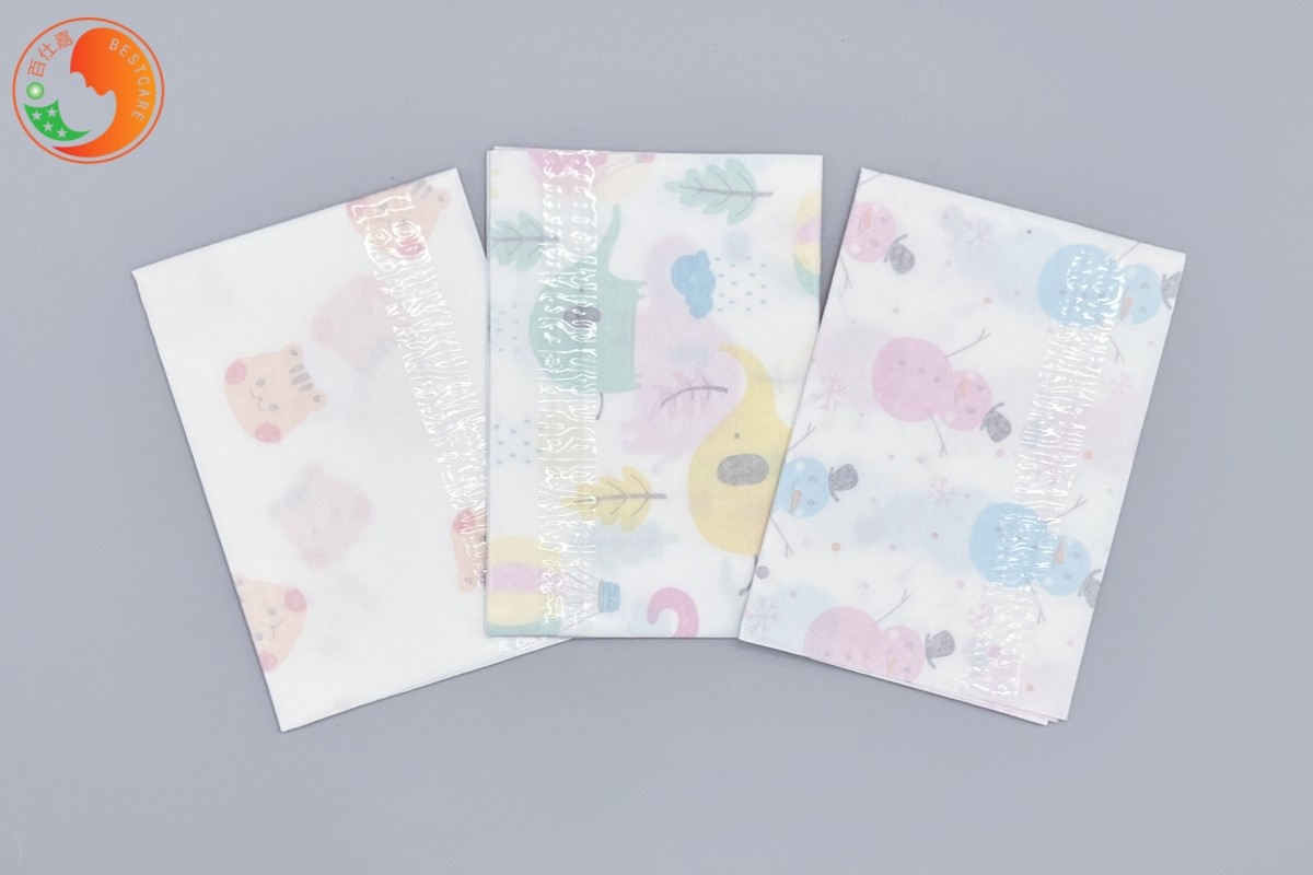 Anti Stain Paper Disposable Changing Table Pads Waterproof Restaurant Picnic