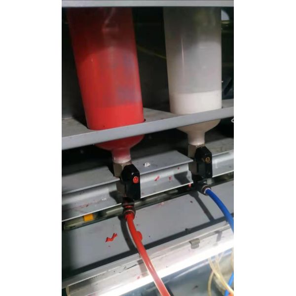 Solid Silicone Dye Masterbatch, Food Compliance Grade with Entire Pantone Color Chart