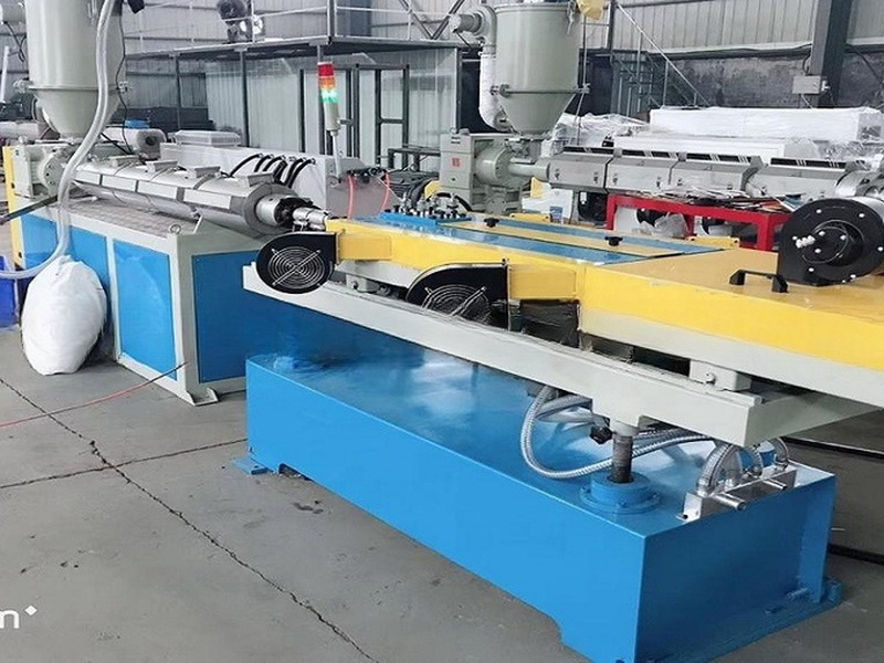 Innovative Products PE PVC Single Wall Corrugated Pipe Production Line
