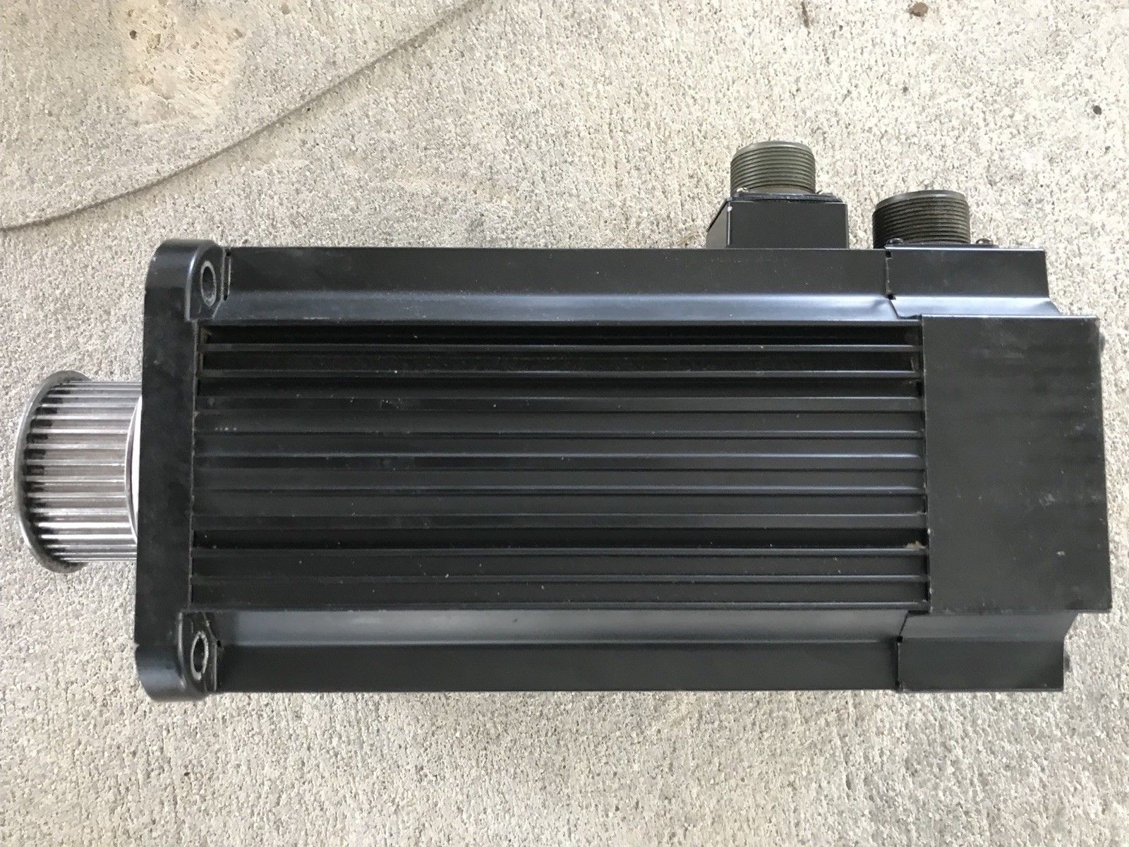 USAGED-09-ML21 SERVO MOTOR CONTINUOUS DUTY 5.39 NM 1500 RPM 0.85 KW
