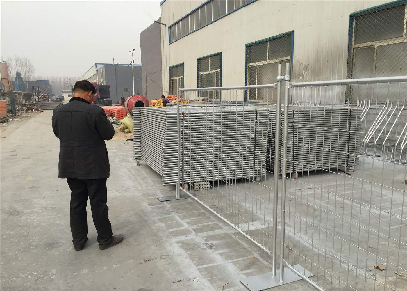 Zinc Coated Lightweight Temporary Fencing For Building Sites 2100mmx2400mm