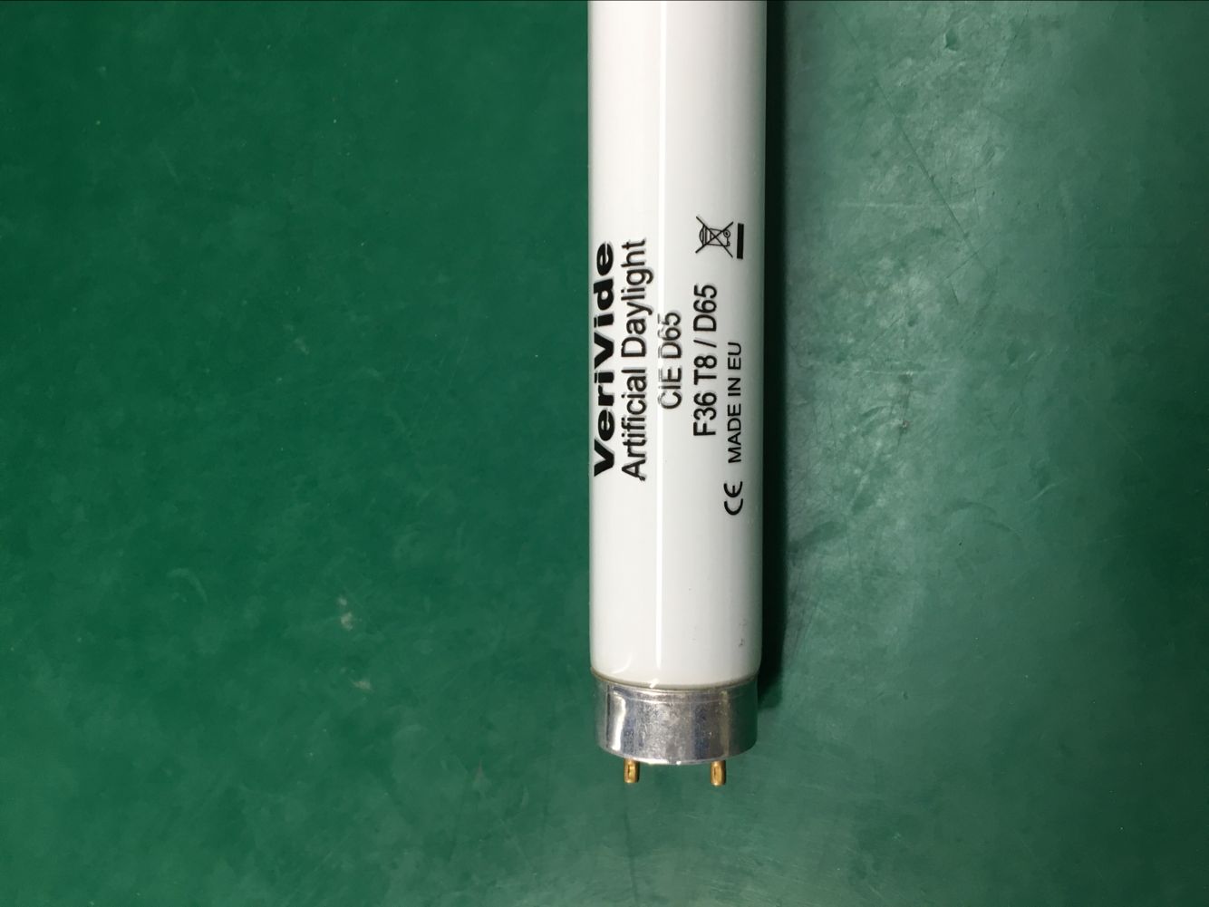 Verivide F36T8 Artificial Daylight D65 120cm Fluorescent Tube Light Glass Material Made in EU