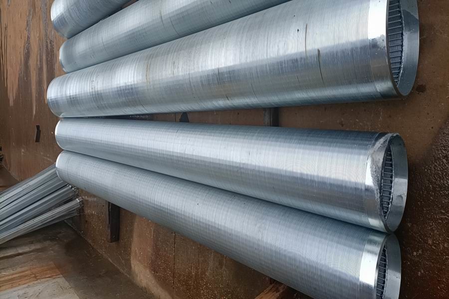 Q195 Q235 Wire Wrapped Screens Sand Control Deep Well Pipes 10Inch