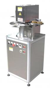 Quality Aluminum Foil Tray Sealing Machine With Vacuum Packaging System for sale