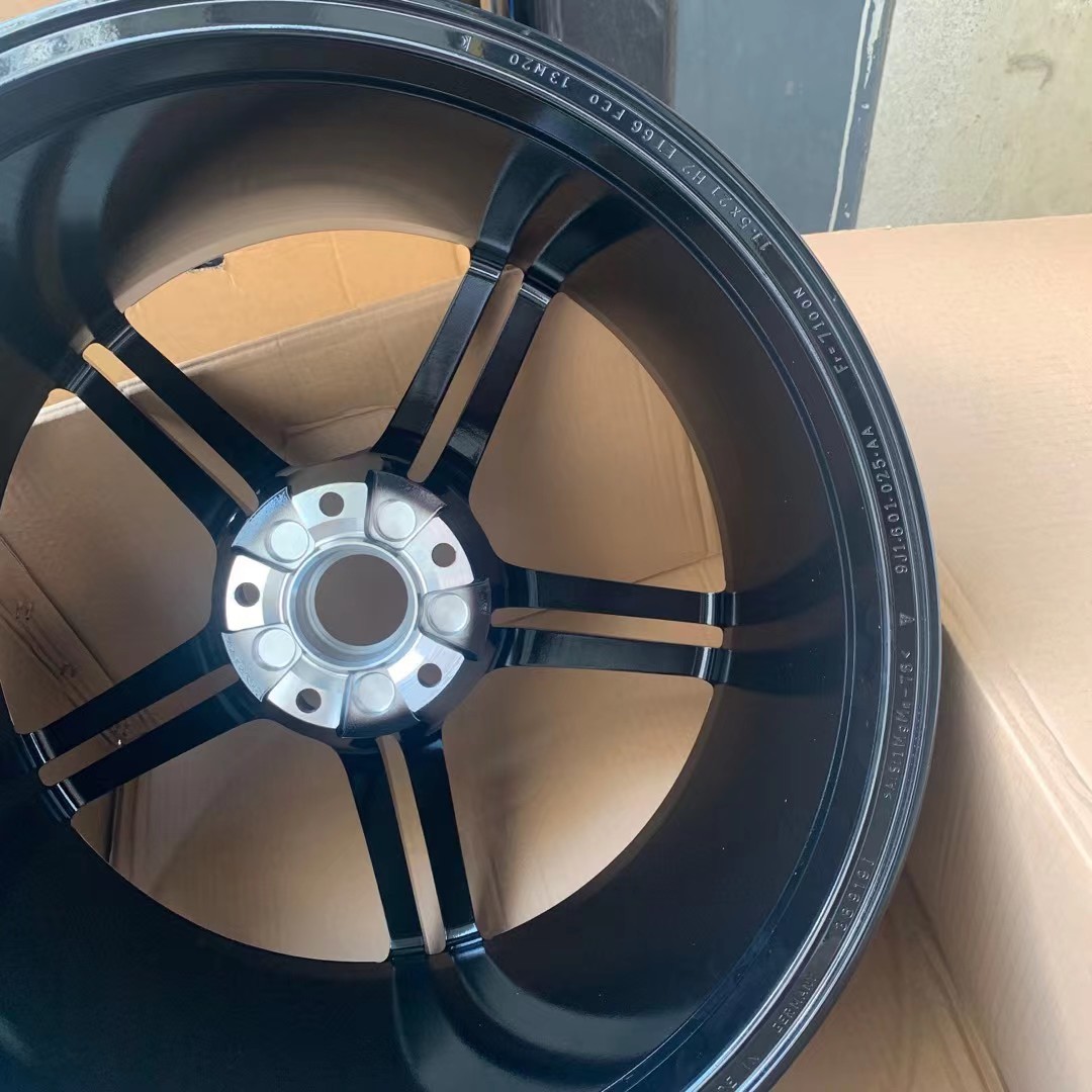 Black 21 Inch Original Upgrade Parts Alloy Genuine Wheels For Porsche Tayacan