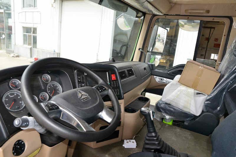 HOWO Tipper Truck New Model TX 440hp New Dump Truck 8*4 50tons