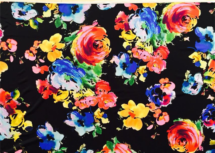 Dyed Knit Circular Polyester Satin Fabric , Bright Green Polyester Crepe Fabric