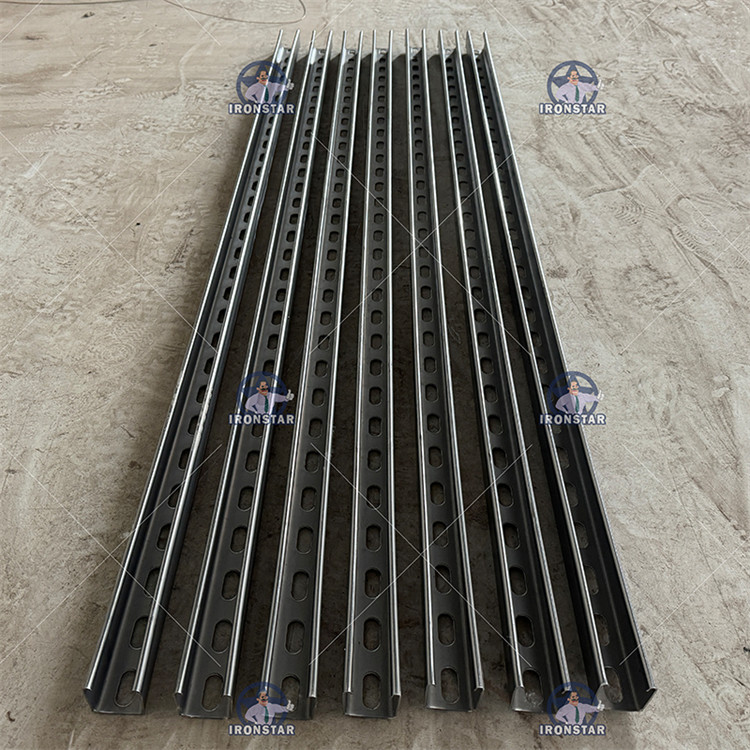 2024 New 41*21 / 41*41 / 41*82mm 3 sizes in 1 Solor bracket roll forming machine in Saudi Arabia