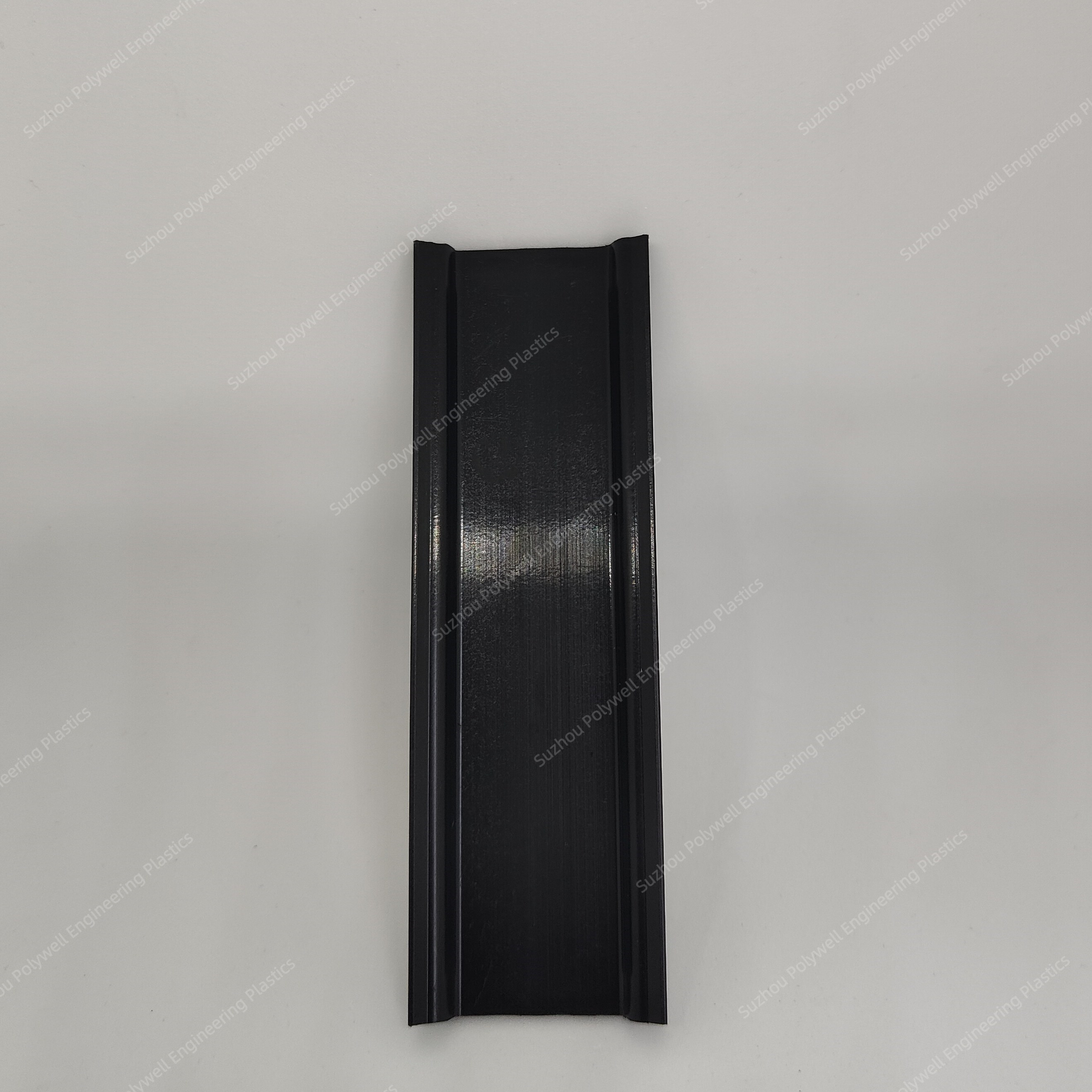 Temperature Resistance Heat Insulation Strips Different Shapes Customized Thickness