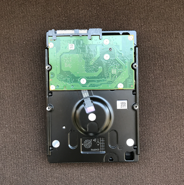 2TB 3.5'' 7.2K SAS 7200RPM 64MB Server Hard Drive with Internal Storage Capacity