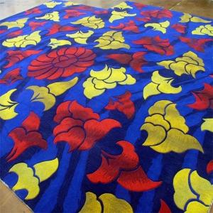 China 3D Embossed Handmade Woollen Carpet , Large Shag Area Rugs Dark Blue Color on sale