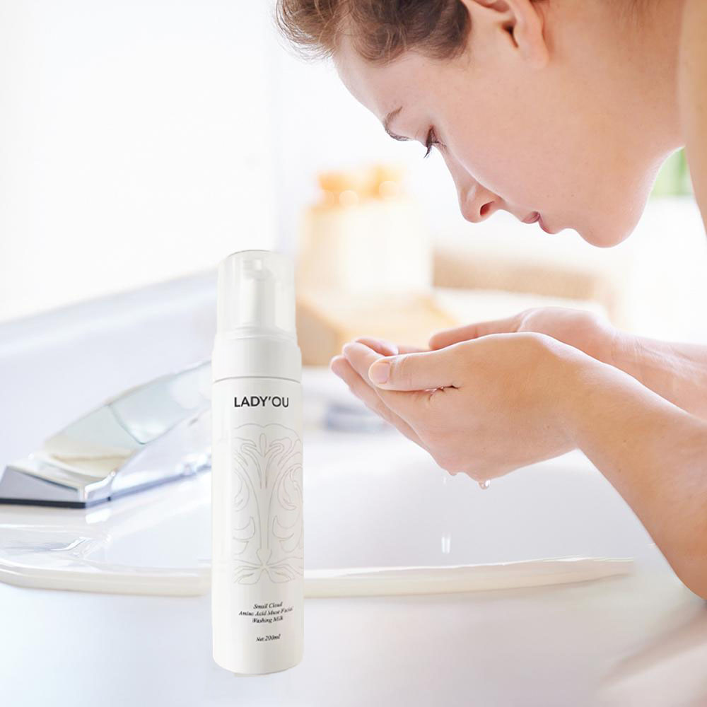 Facial Foaming Cleanser Deeply Cleansing Oil Control Moisturizing Blackhead Removal Skin Care Face Wash Foam Cleanser