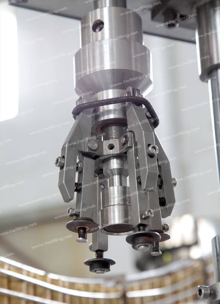 Vodka Aluminum Cap Capping Machine