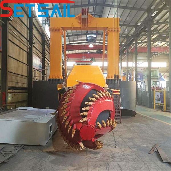 Sand Pump Factory 24 Inch Cutter Suction Dredger for Sale