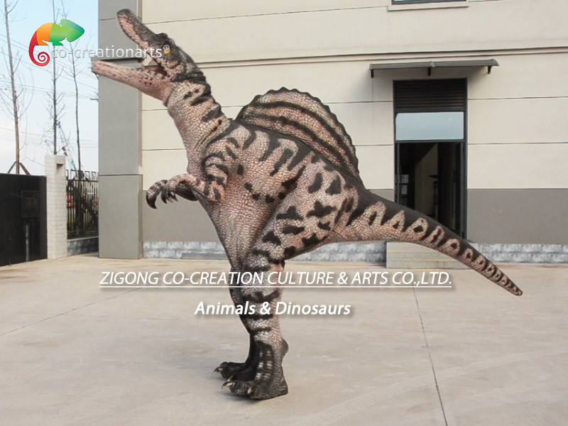 Cosplay Animatronic Spinosaurus Dinosaur Costume For Amusement Park Attraction