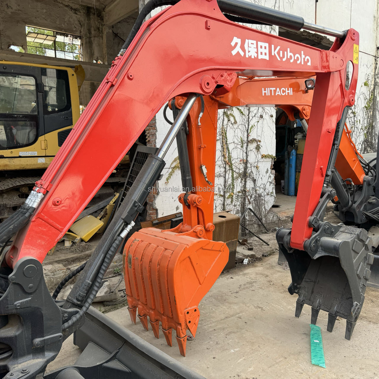 KX163 Kubota Excavator High Precision and Sturdy Arms for Your Construction Needs