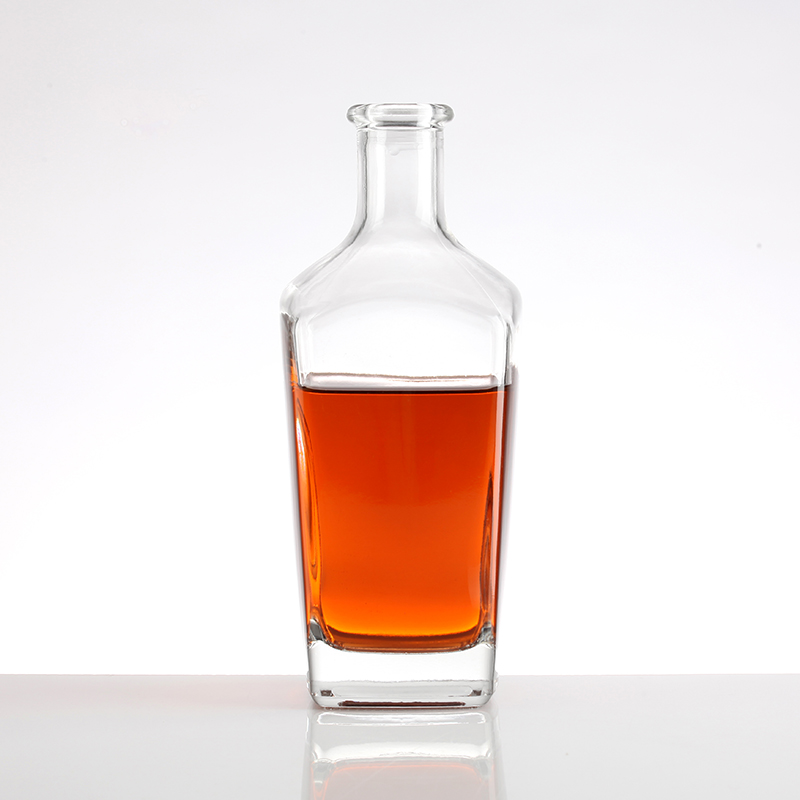 500ml Glass Wine Whisky Liquor Vodka Spirit Bottle for Other Beverage Consumption