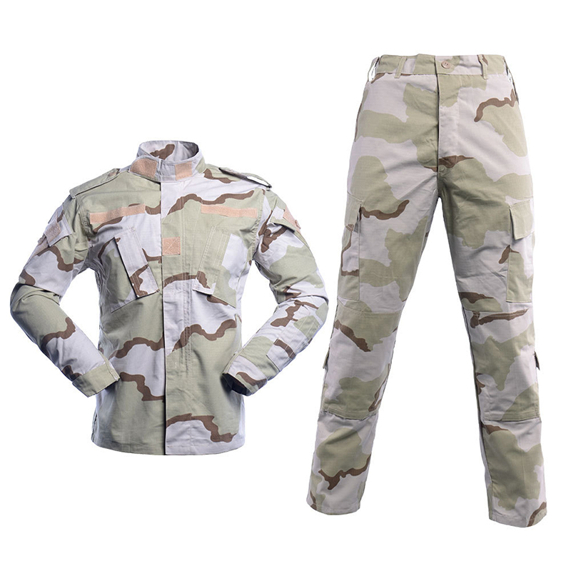 Lightweight Outdoor Uniform for Training 0.8 kg/pc Seamless Fusing Technology