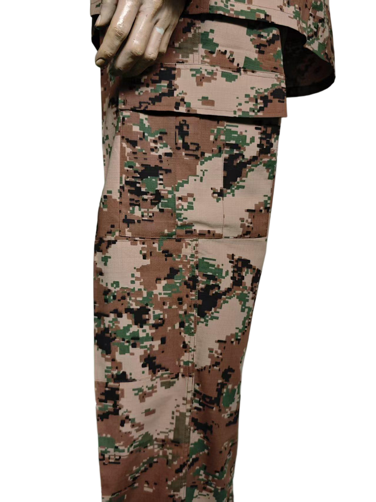 Digital Camouflage Military Training Uniform Set NC5050 Rip Stop Camouflage Tactical Fabric