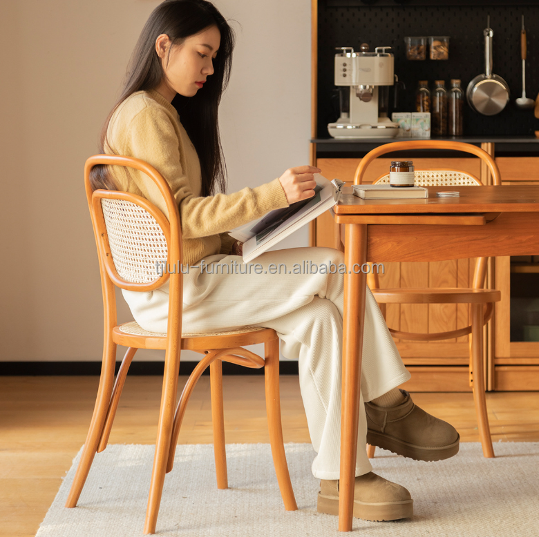 Dining Chair Natural Woven Rattan and Solid Wood from with OEM Service Accepted