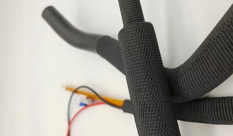 PE Black Hot Shrink Sleeve Tube Polyethylene High Strength PE Monofilament Yarn