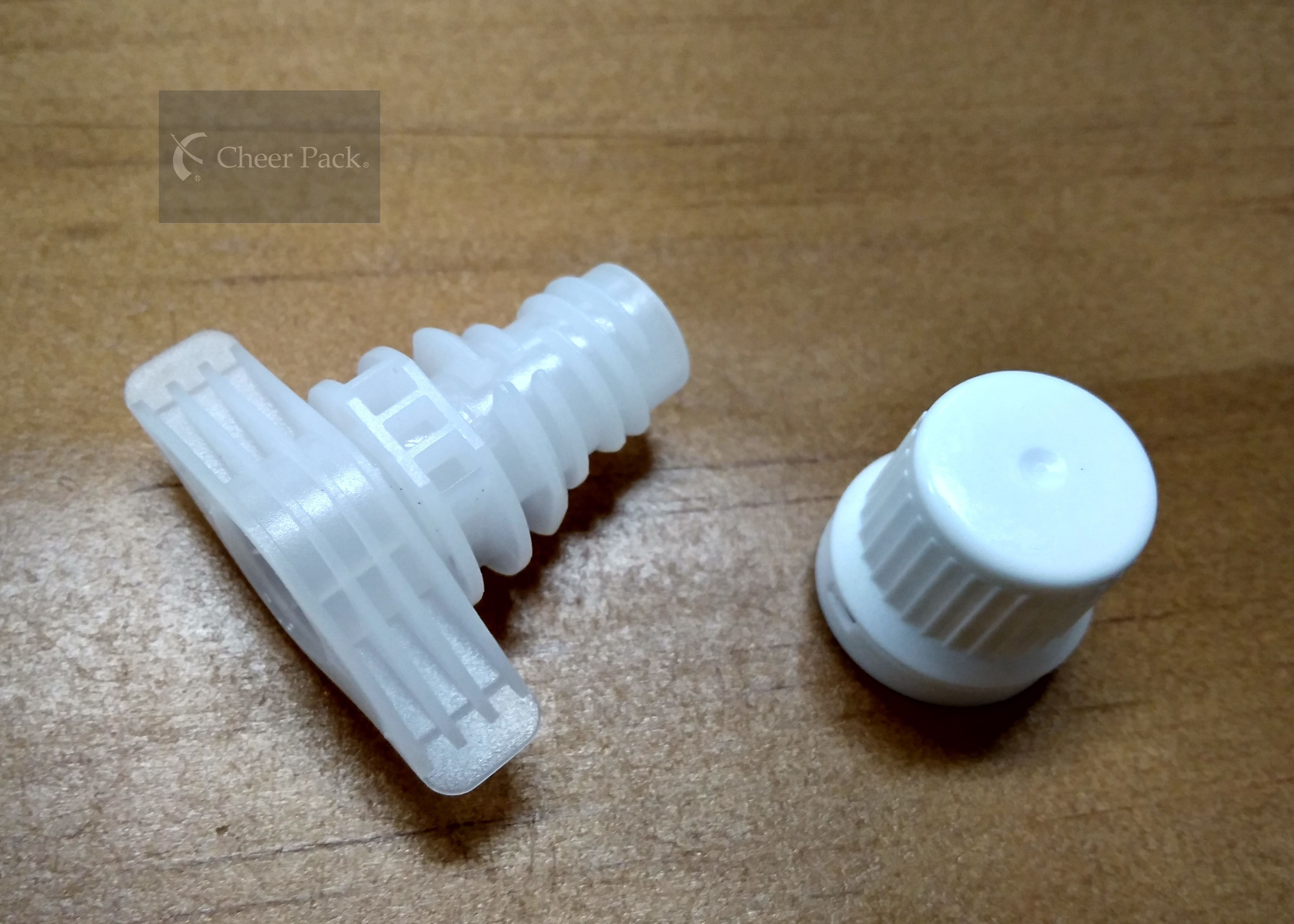 44 Mm Heat Seal Size Pour Spout Caps For Automatic Filling Machine X-021