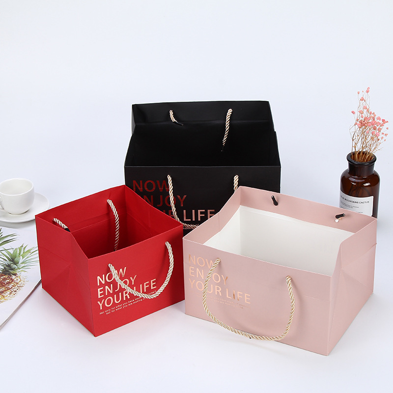 Custom Paper kraft Craft Bags Gift Jewelry Clothing Shopping Bags With Handle