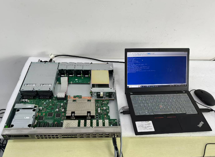 Catalyst 9600 C9606R MACsec Enabled Core Switch original new in stock