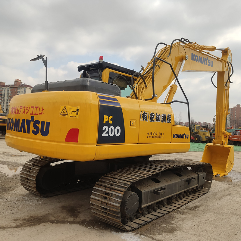 Original Engine Used Komatsu PC200-8 Crawler Excavator 20 Ton in Very Good Condition