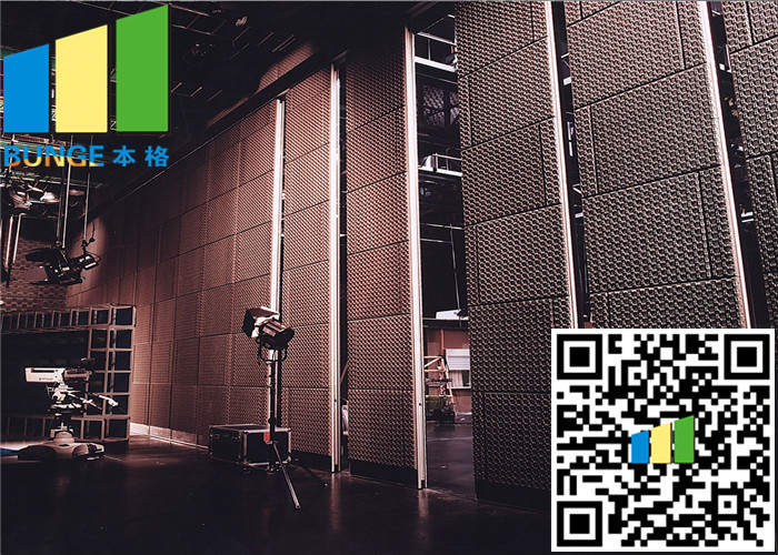 Aluminum Frame Customized portable wall partitions Free Standing For Meeting Room