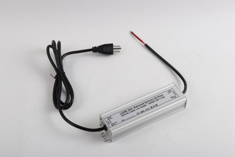 Simplified Lighting Solutions Maintenance-Free Durable Power Supply Reliable LED Lighting for Demanding Environments