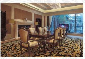 China Luxury Banqueting Hall Furniture,Wood Dining table,Chair,SR-028 on sale
