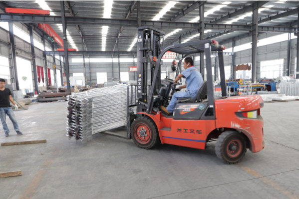 Garment Shops Waste Plastic Recycling Machine PP PE HDPE Flakes Washing Recycling Line