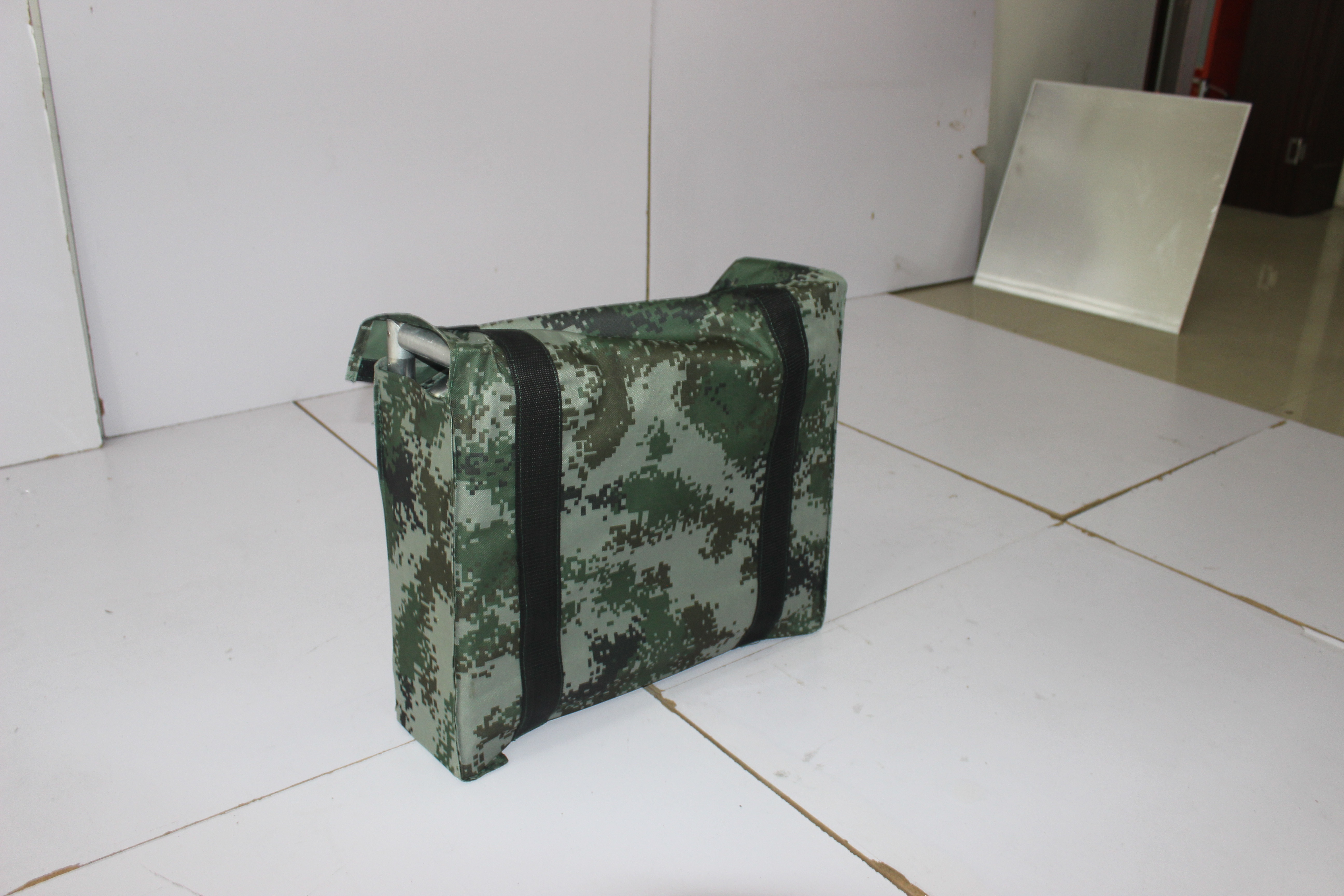 46 X 48 X14cm Folding Medical Stretcher Military Green Aluminum Alloy 7kg
