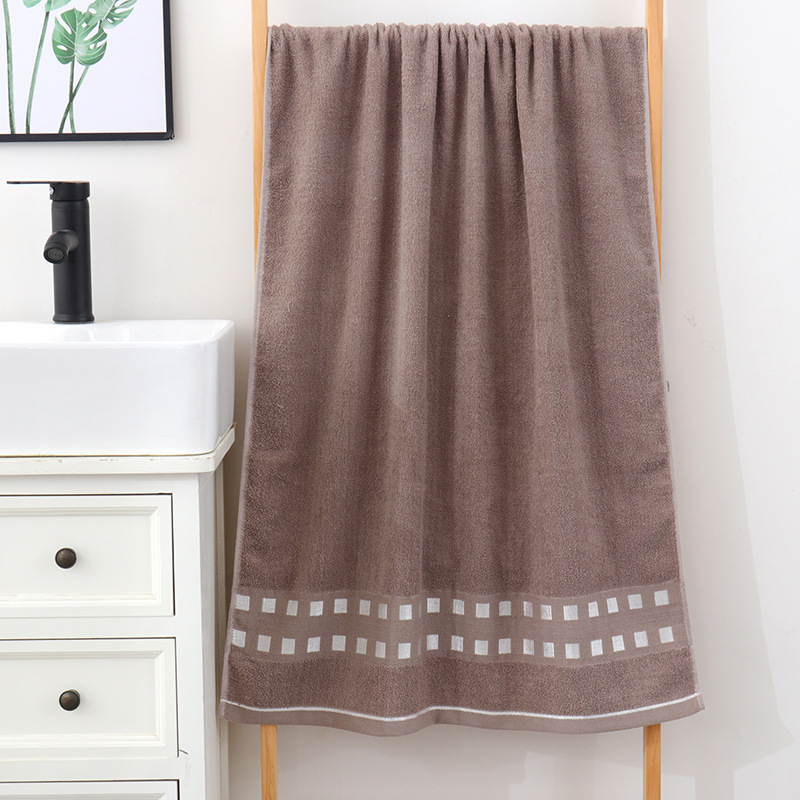 Cross-Border Distribution of Household Adult Shower Towels with Customized Designs