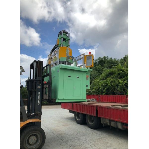 VERTICAL 55 Ton Double Color Rotary Table Vertical Injection Molding Machine