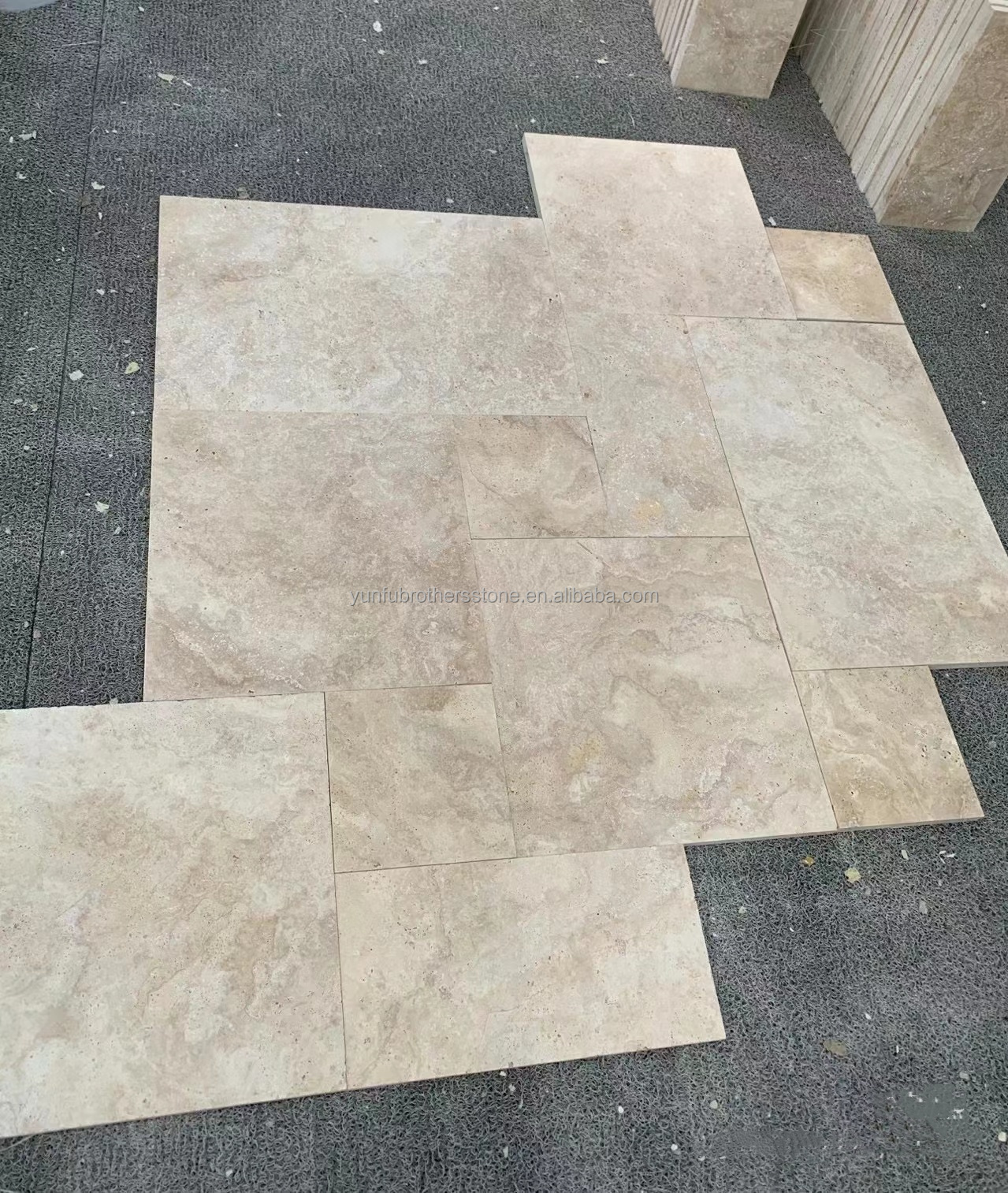 Modern Design Style Natural Silver Travertine Stone Ivory Deck Tile for Pool Flooring