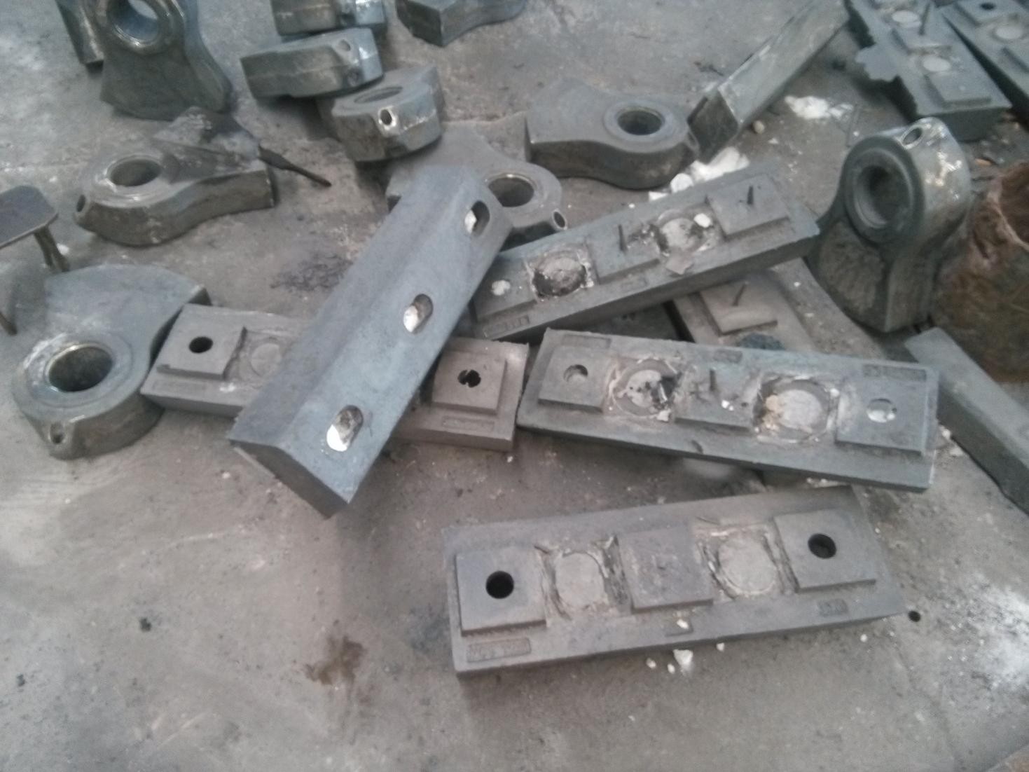 Pearlitic Chrome Molybdenum Alloy Steel Castings Impact Value AK 60J
