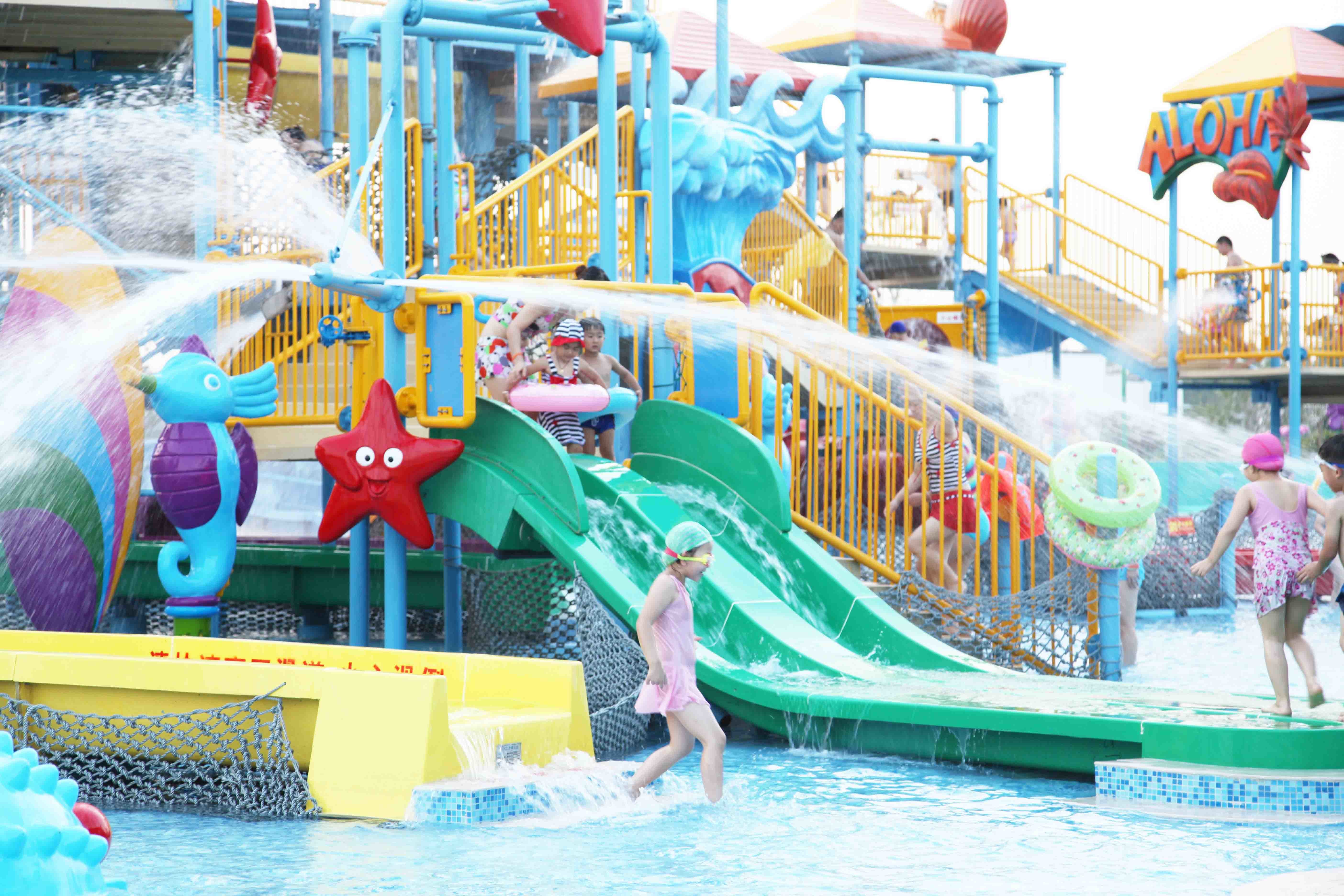 Summer Outdoor Aqua Park Games FiberglassWater Park Attractions for Theme Park