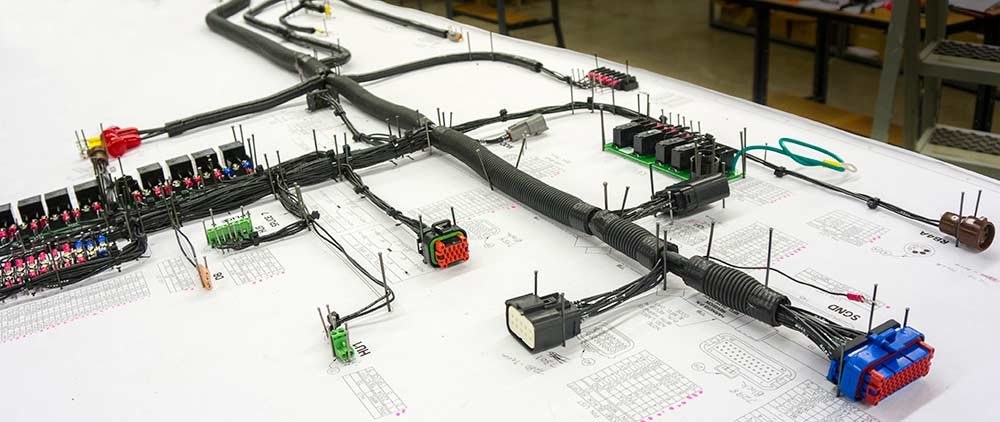 Flat Custom Made Automotive Wiring Harness Length 100mm With Idc Connector