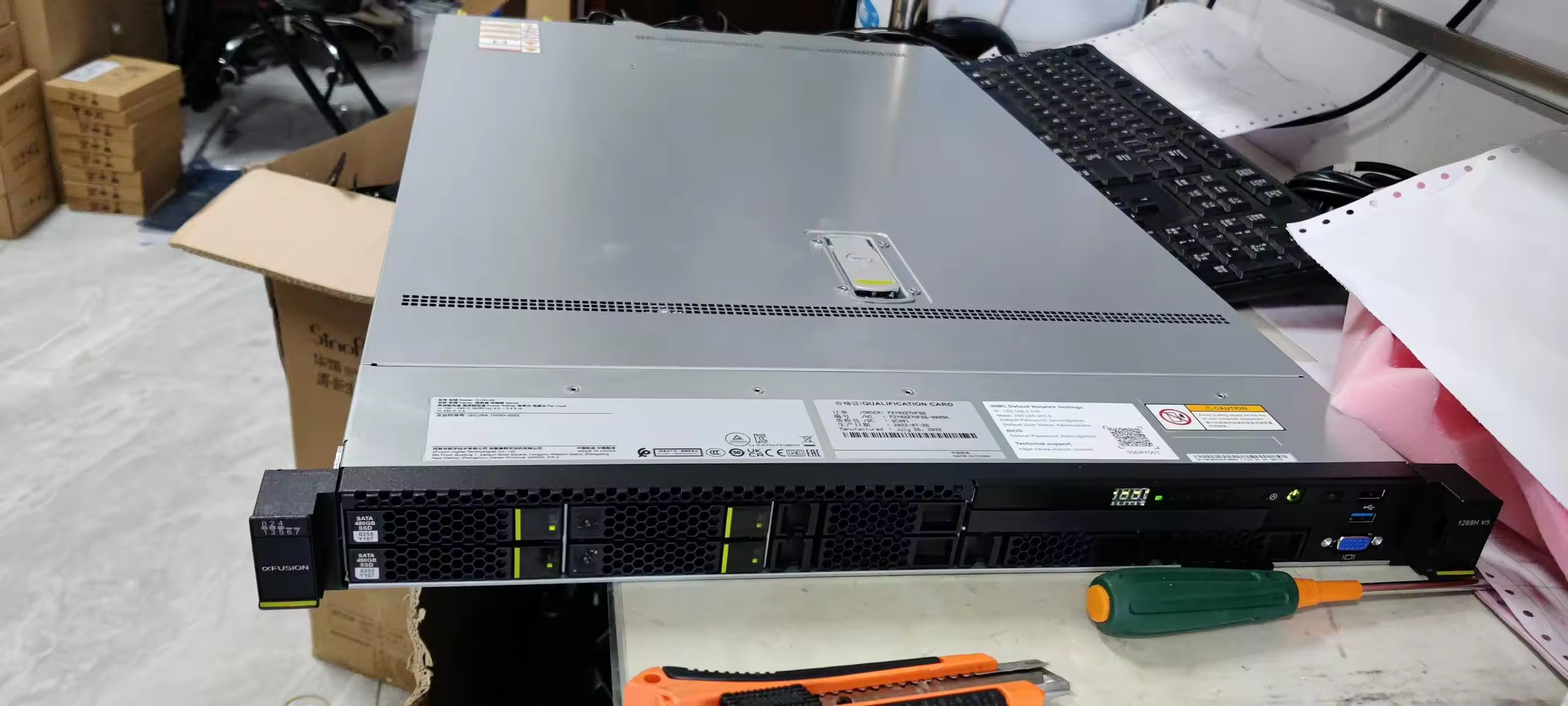 FusionServer 1288H V5 1U 2-socket Rack Server 1288hv5 with 900W Power Supply