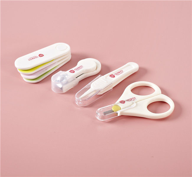 Safety Baby Nail Cutter Set Infant Manicure Set White Color BY18ZJJ4JT01