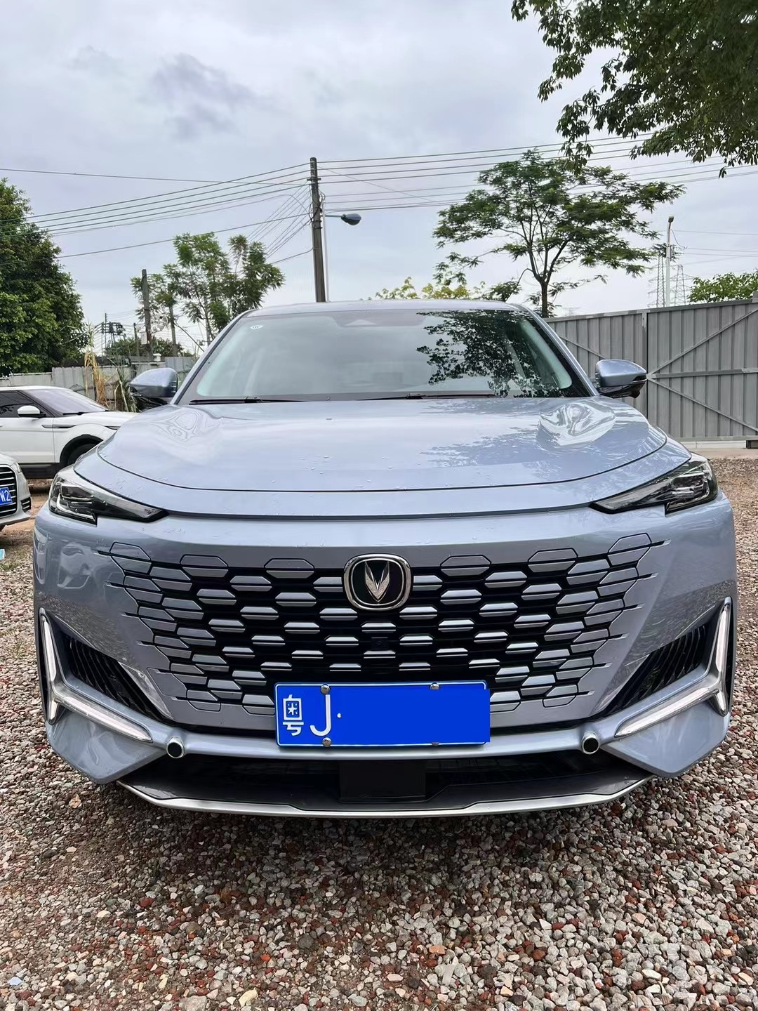 ChangAn Unik Gaoline 2.0T 233HP L4 Turbo Medium SUV 8 Gears AMT 5 Seats 2021