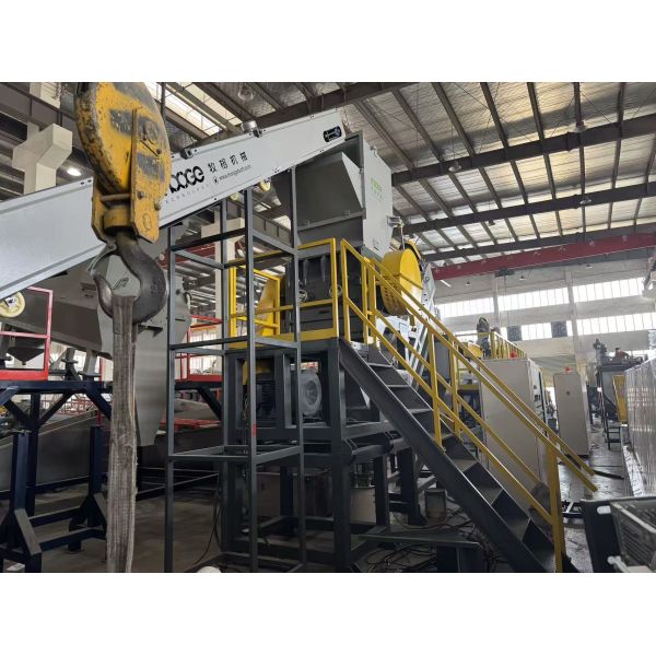 PP PE Bottle Crushing Washing Recycling Machine